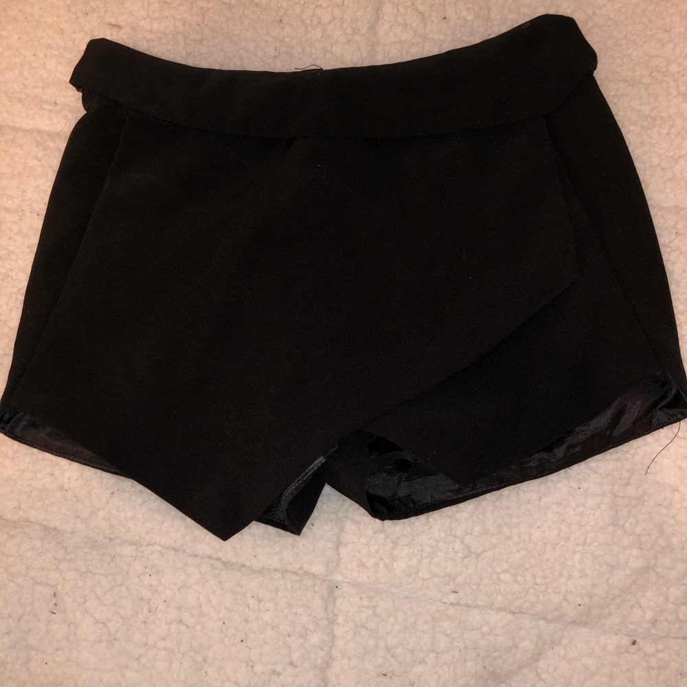 Forever 21 Asymmetric Skort